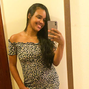 Meet your Posher, Beatriz